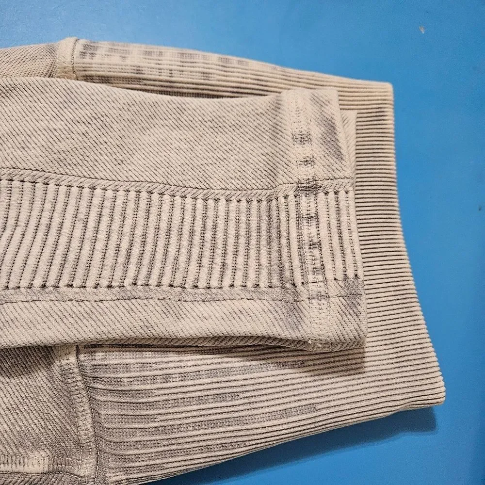 Avocado Phoenix Fire Moto Leggings Small Size, Made In USA - Picture 7 of 9